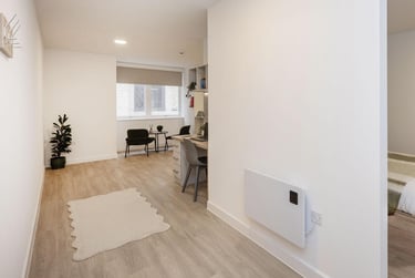 1 bed studio, Oxford Place, Rusholme, Manchester, M145EE - Image 5
